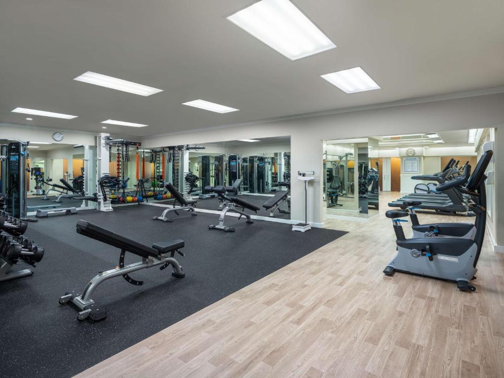 Fitness centrum a/nebo fitness zařízení v ubytování Hilton Hua Hin Resort & Spa