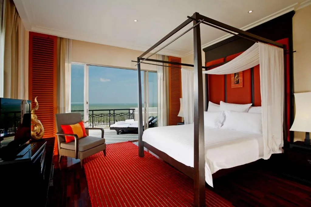Sukhothai Suite with Club Lounge Access