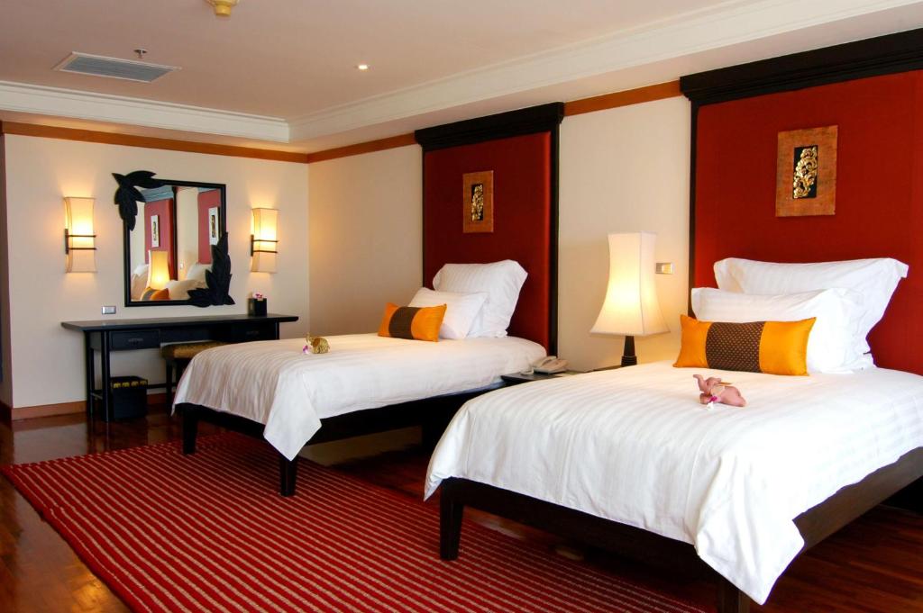 Hilton Hua Hin Resort & Spa - Suite Sukhothai Con Acceso A Club Lounge