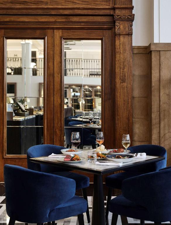 Hilton Melbourne Little Queen Street - Resim 9