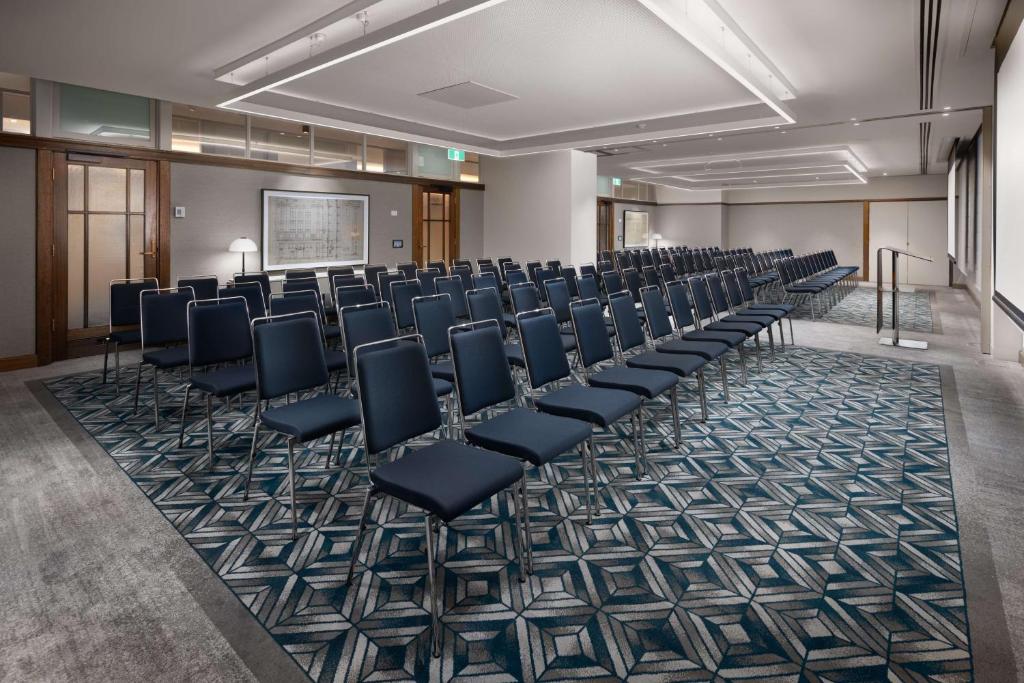 Hilton Melbourne Little Queen Street - Resim 39