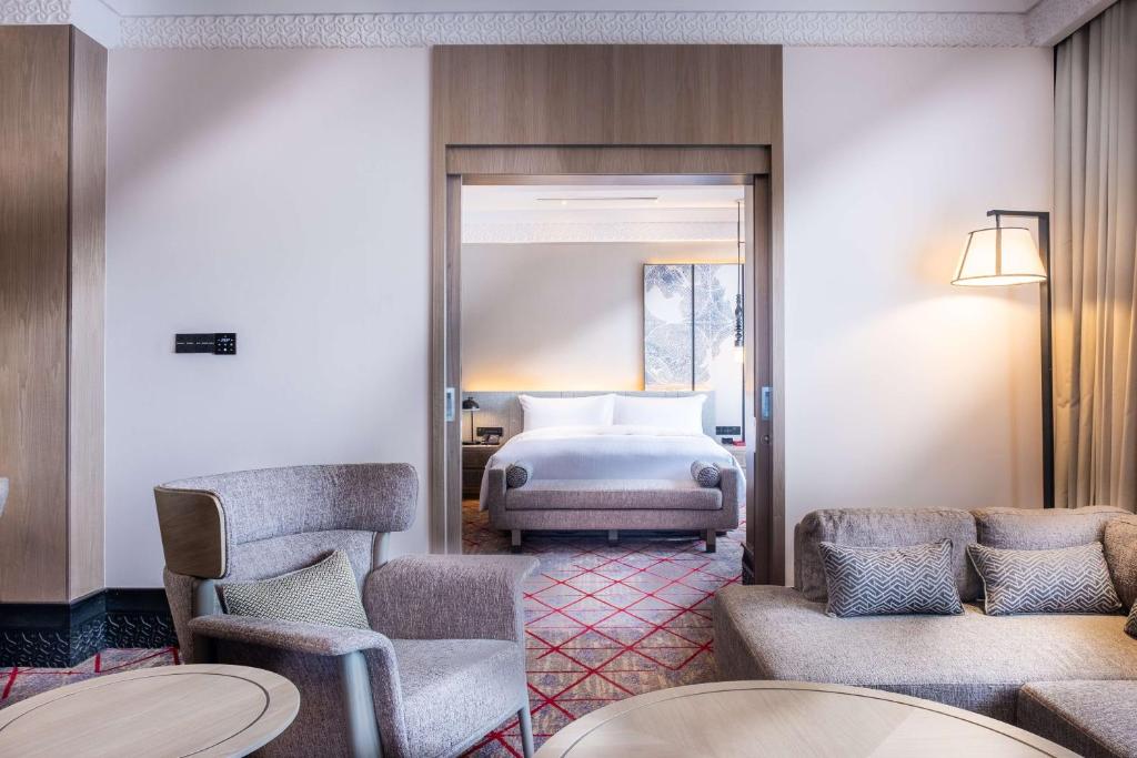 DoubleTree by Hilton Putrajaya Lakeside - Suite King Avec Vue Sur Le Lac