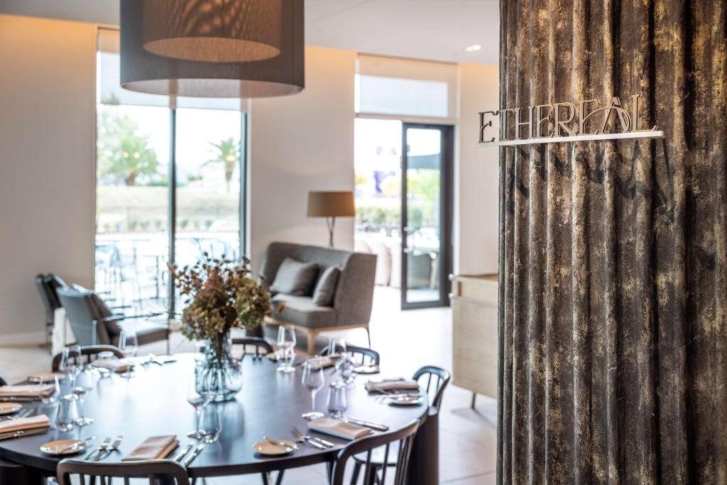 DoubleTree By Hilton Auckland Karaka - Resim 19