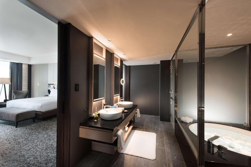 Hotel photo 37