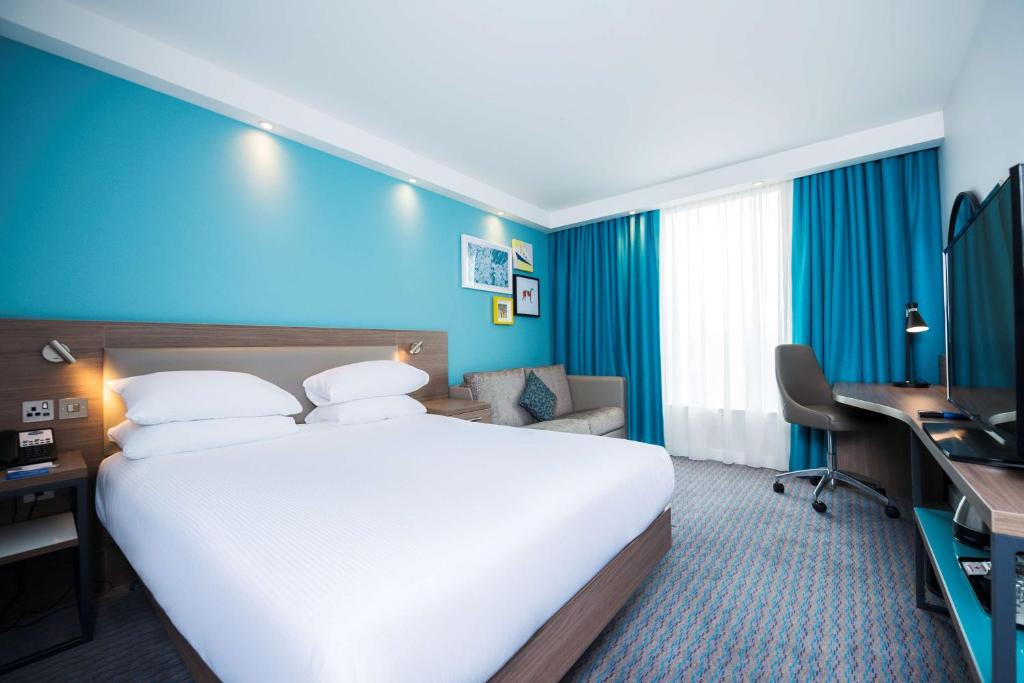 Hampton By Hilton Belfast City Centre - Resim 8