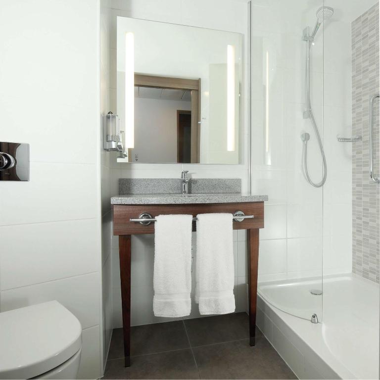 Hampton By Hilton Belfast City Centre - Resim 38