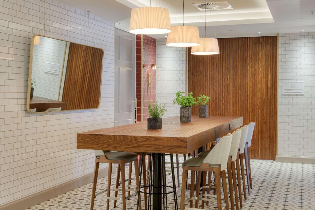 DoubleTree by Hilton Bath - Resim 32