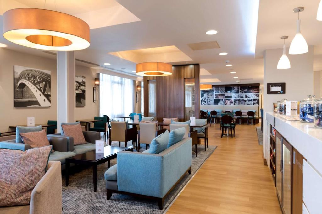 Hampton by Hilton Birmingham Jewellery Quarter - Resim 5