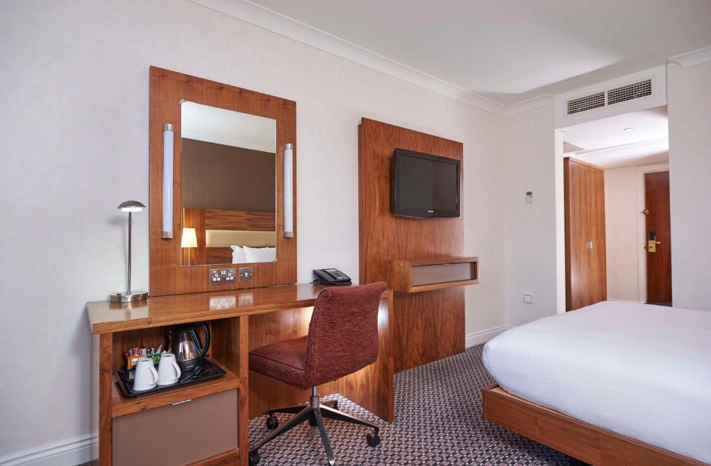 DoubleTree by Hilton Bristol North - 皇后区