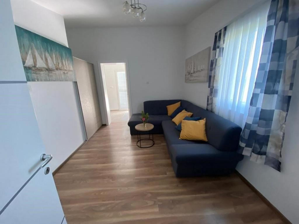 Posedenie v ubytovaní Apartments by the sea Baska Voda, Makarska - 16378