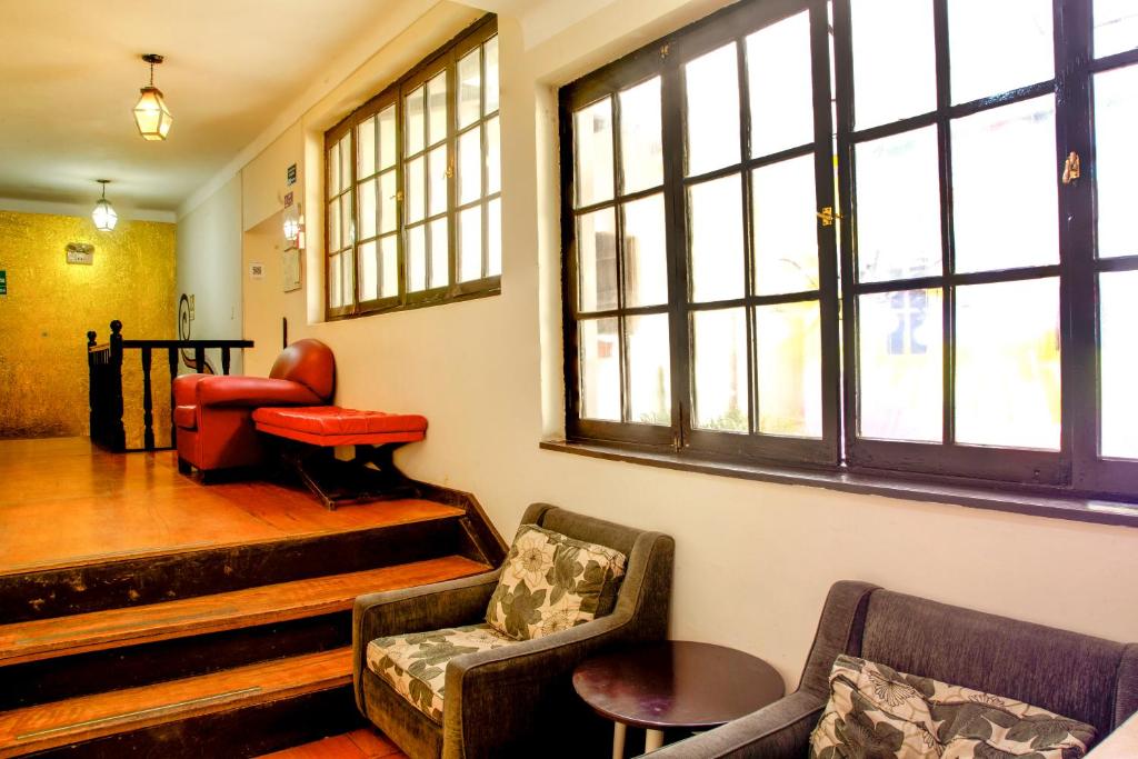 Prostor za sedenje u objektu Bear Packer Hostel