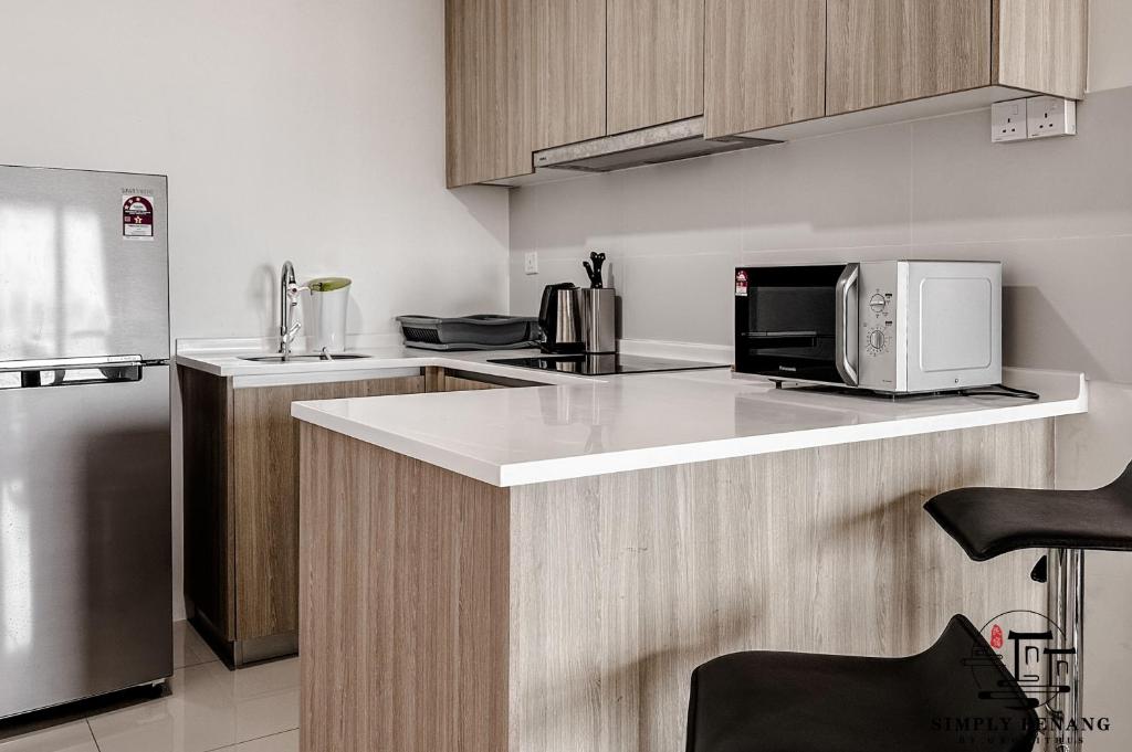 Tropicana 218 Macalister by Simply Penang - Three-Bedroom Apartment