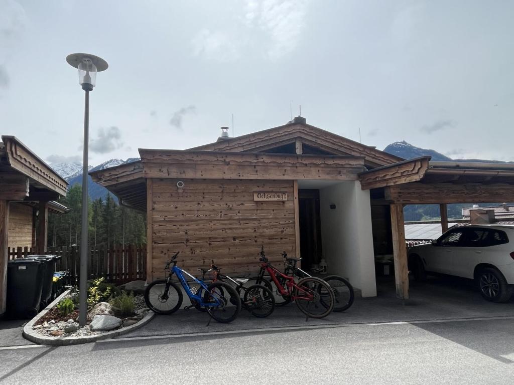 Jazda na bicykli v okolí ubytovania Alpine chalet in Neukirchen am Großvenediger
