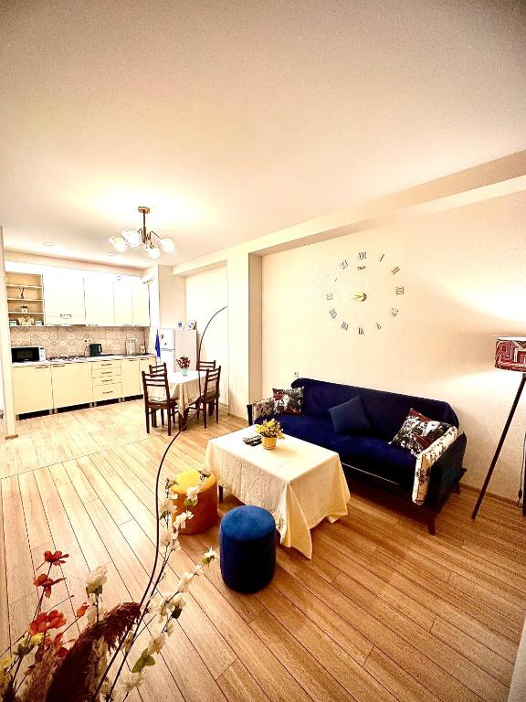 Kuchyň nebo kuchyňský kout v ubytování Label Apartment