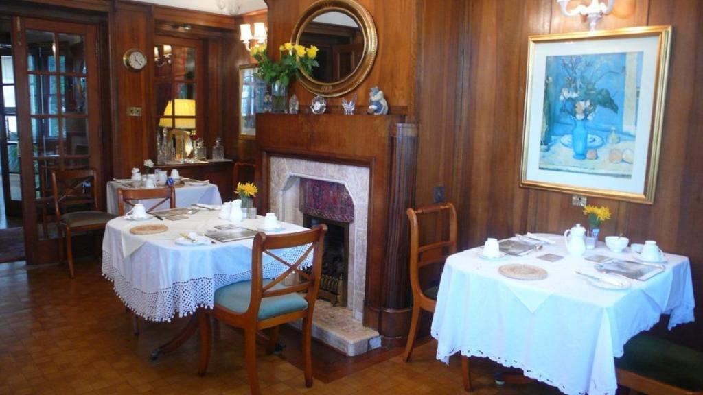 Restaurace v ubytování Sandilands House