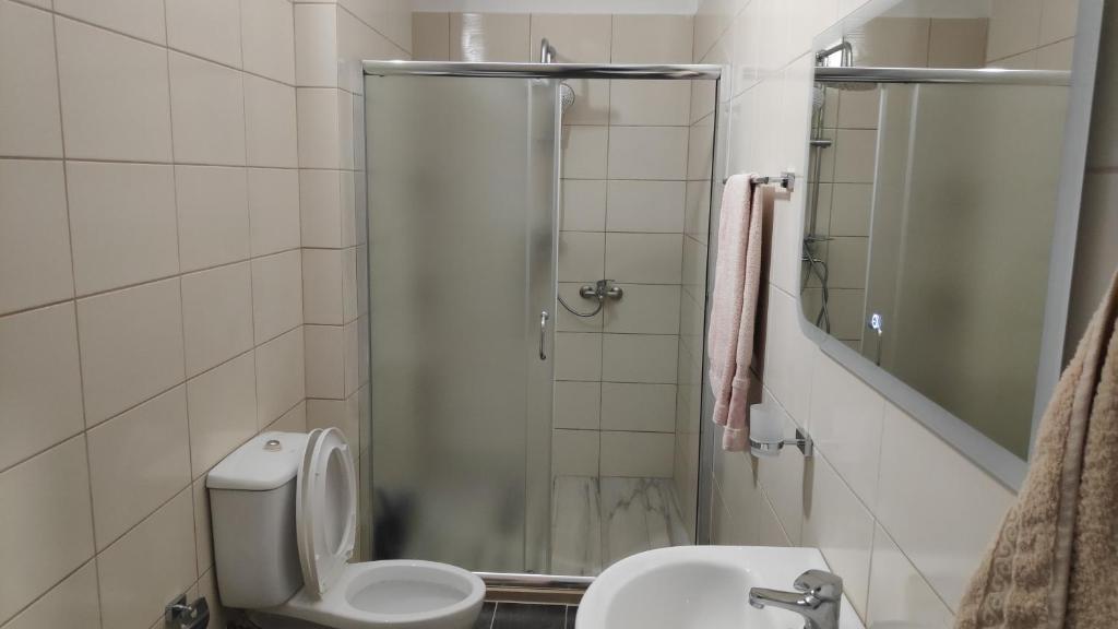 Deluxe Apartment - Image 4