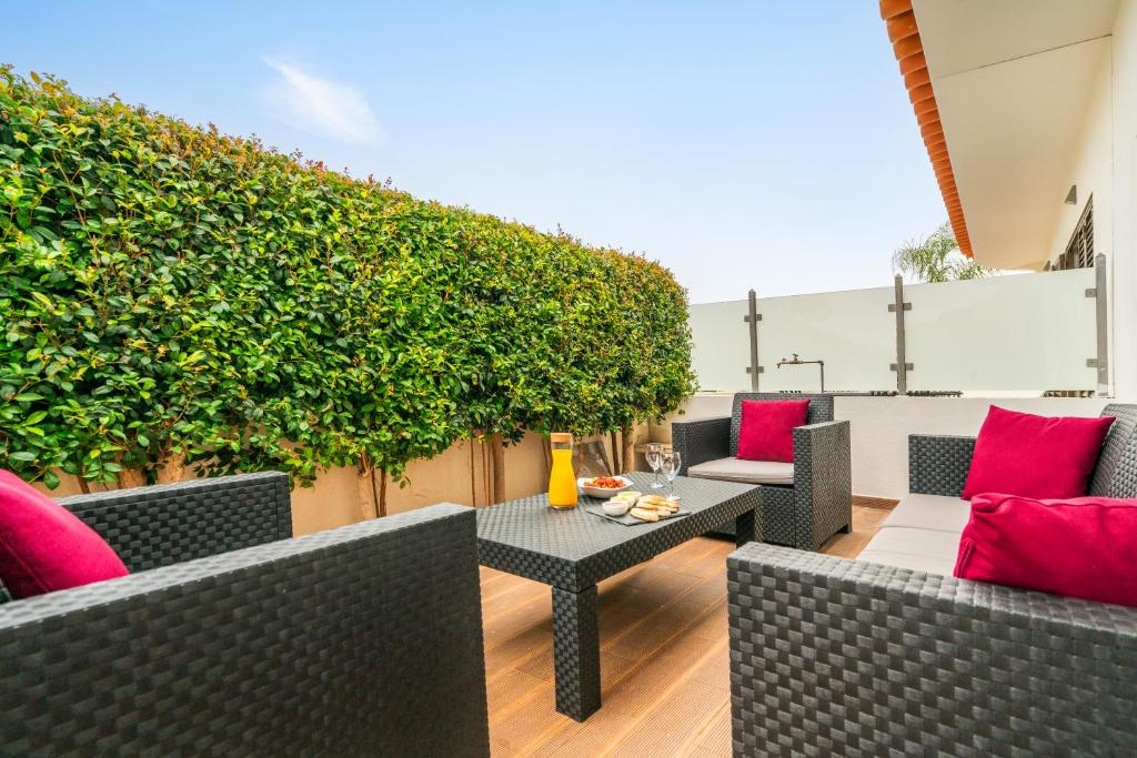 Sunshine Holidays 2025 Deals