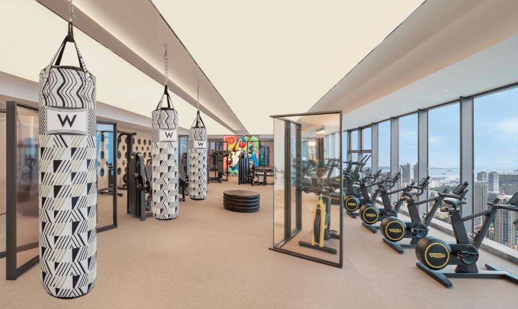 Fitness centrum a/nebo fitness zařízení v ubytování W-Xiamen