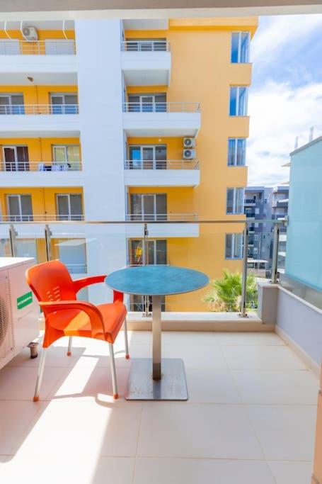 The Coastal Apartment - Image 7