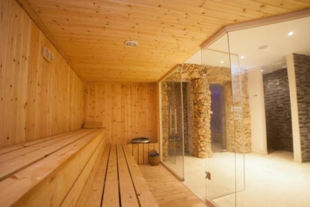 The Coastal Apartment - Image 3