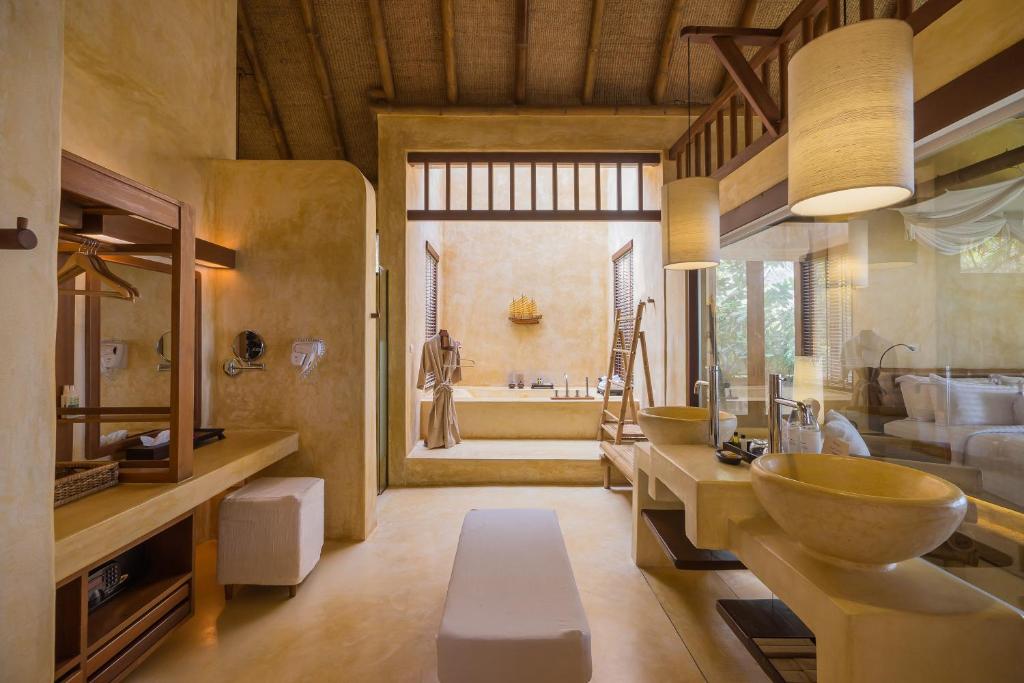 High Season Pool Villa & Spa - 17