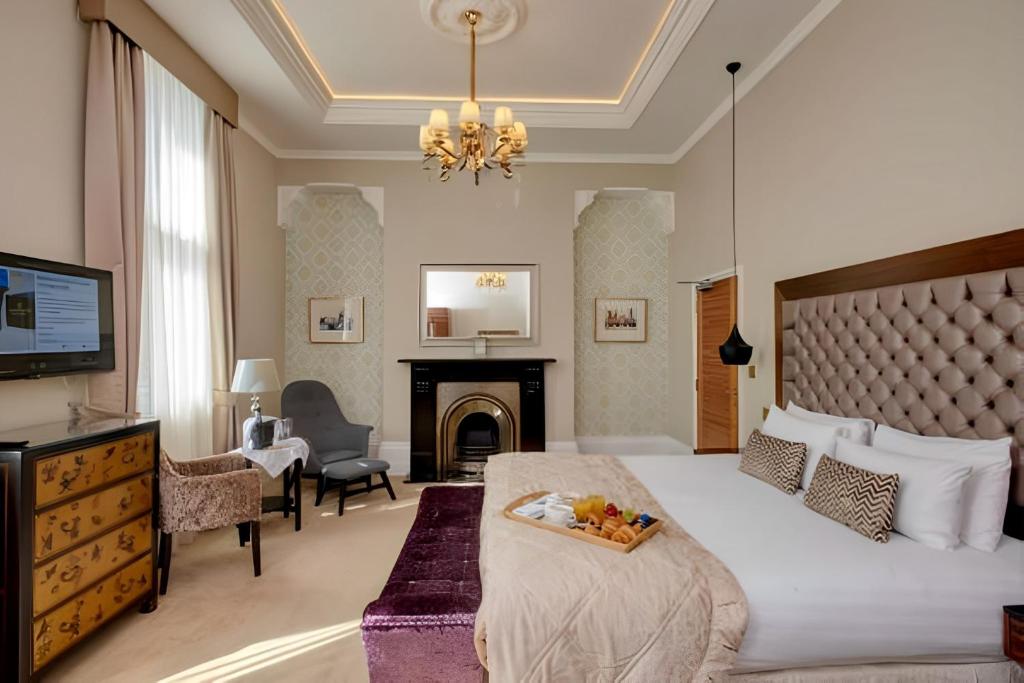 The Lansbury Heritage A Sunday Hotel - Canary Wharf - Family Room