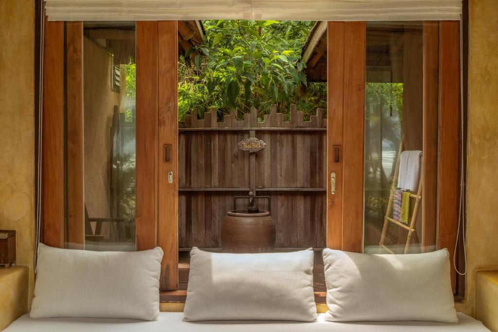 High Season Pool Villa & Spa - 16