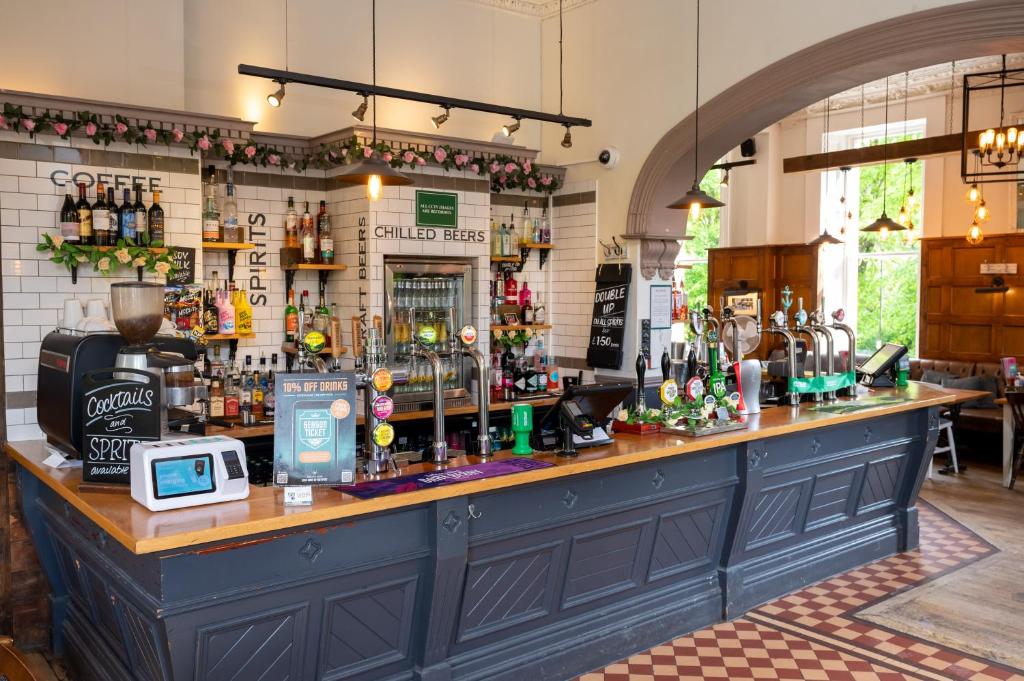 Channings Hotel by Greene King Inns - Resim 30