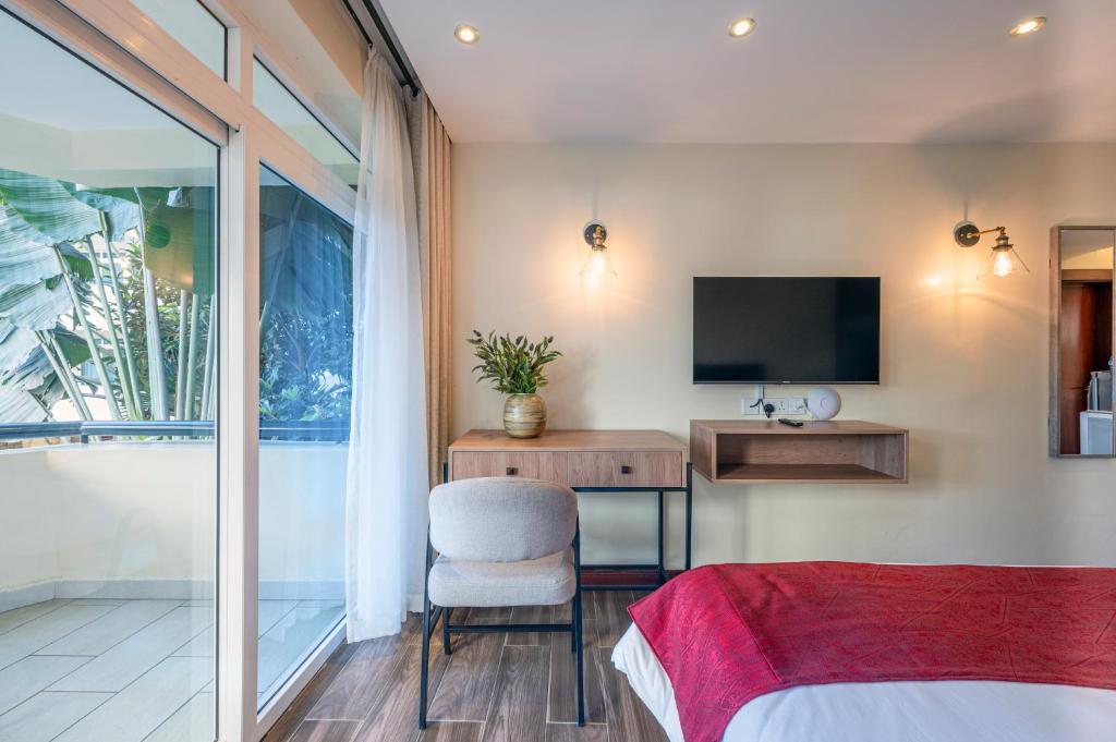 Roma Court Serviced Apartments - Studio Apartment