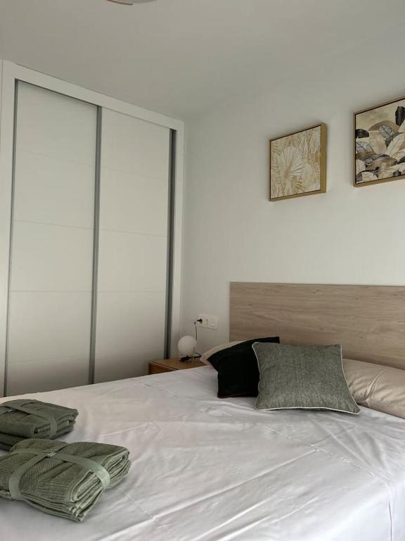 Deluxe Family Loft Bretón 4pers, Alicante – Precios ...