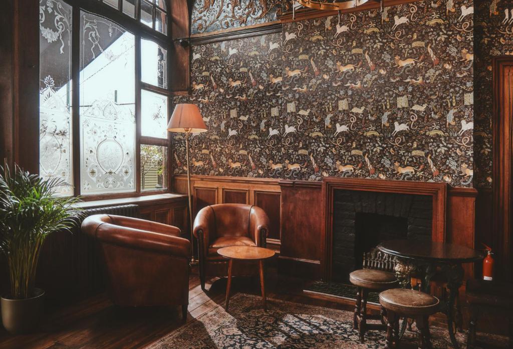 The Black Lion Pub & Boutique Guesthouse - Resim 10