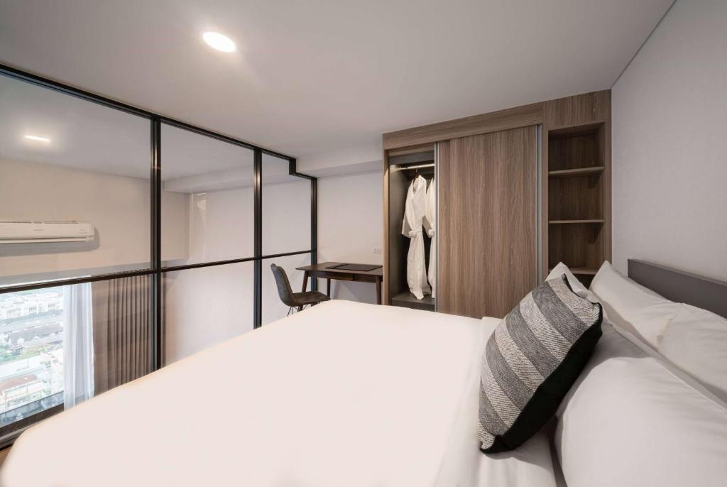 Ramada By Wyndham Bangkok Sukhumvit 87 - Resim 20