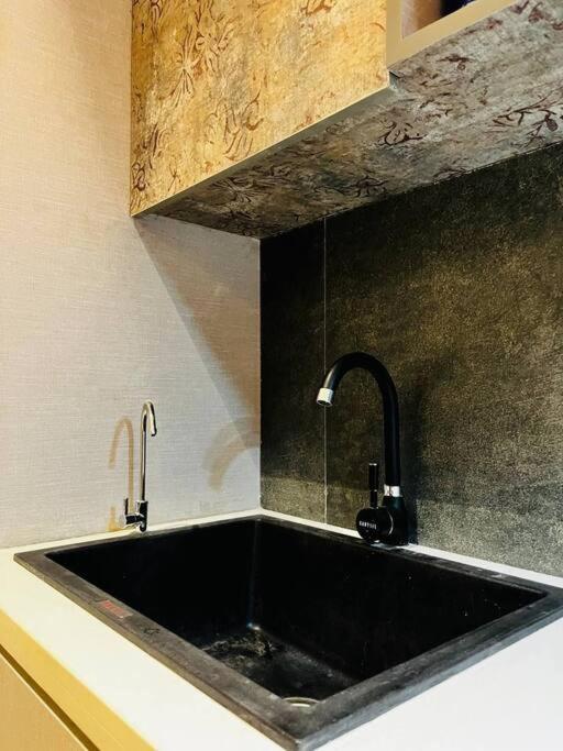 Gallery image of LuxurySuites by Hey Studio's in Ghaziabad