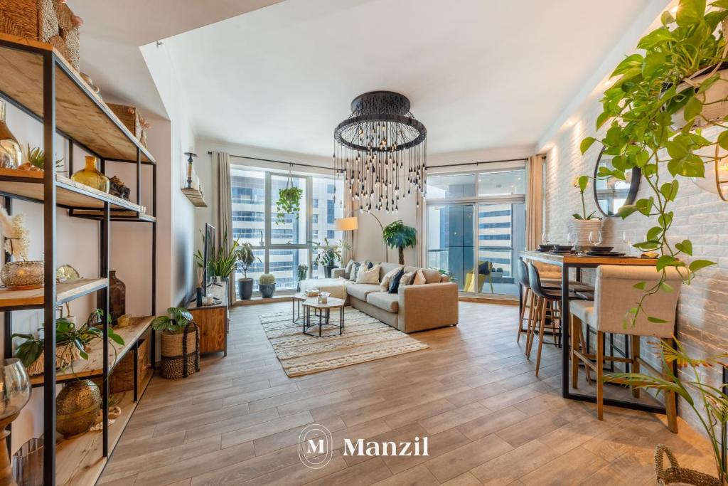 Manzil – Stunning 2BR Apartment in Dubai Marina