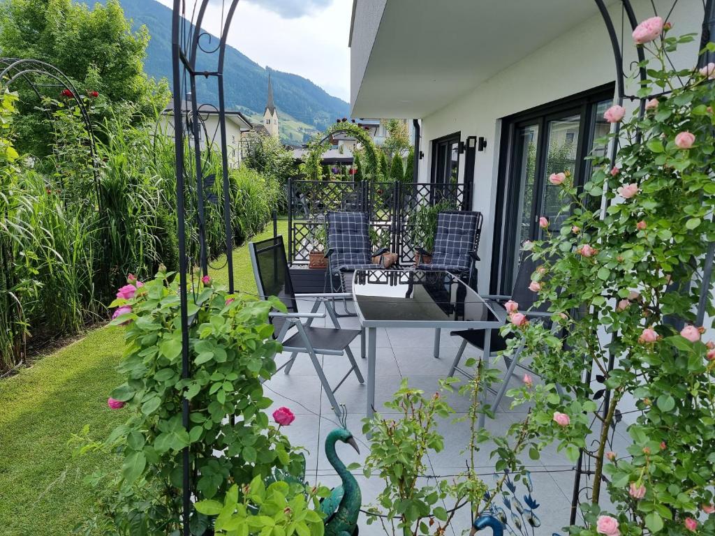 Vonkajšia záhrada v ubytovaní Golf & Ski Appartements Mittersill Trausmuth Monika inkl Sommercard - Golfplatz 500 m entfernt, inkl Waschmaschine, Trockner