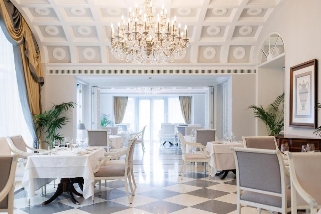 Posezení v ubytování InterContinental - Kyiv by IHG