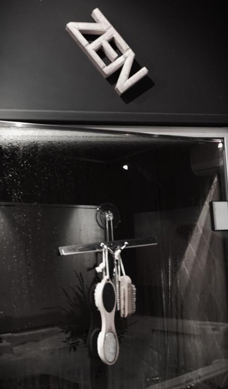 Zdjęcie z galerii obiektu Gîte à la campagne groupe et famille 3 chambres Espace Jacuzzi hammam SPA w mieście Lorris