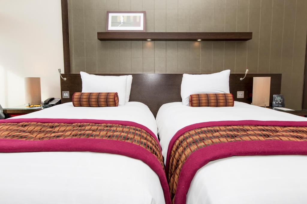 Hilton London Canary Wharf - Executive Twin Room