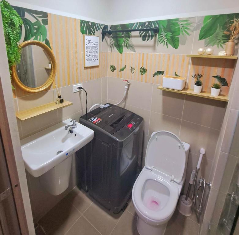 Adheens Crib, Manila (updated prices 2024)