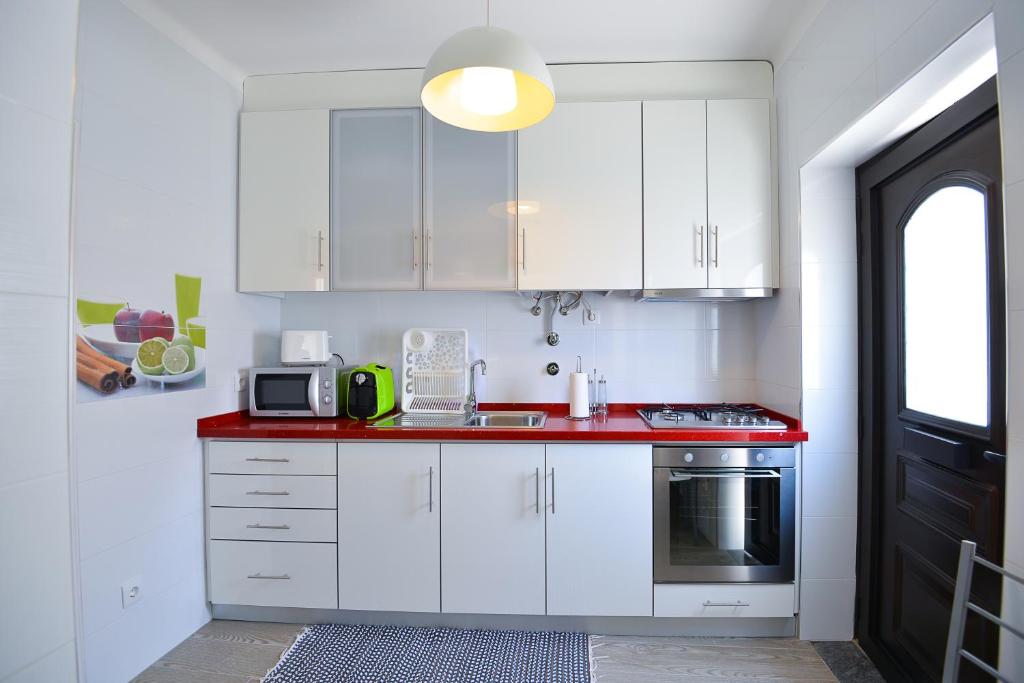 Holidays Nazaré Centro - 9