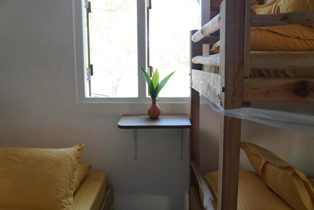 Posezení v ubytování Hilltop Cabanas