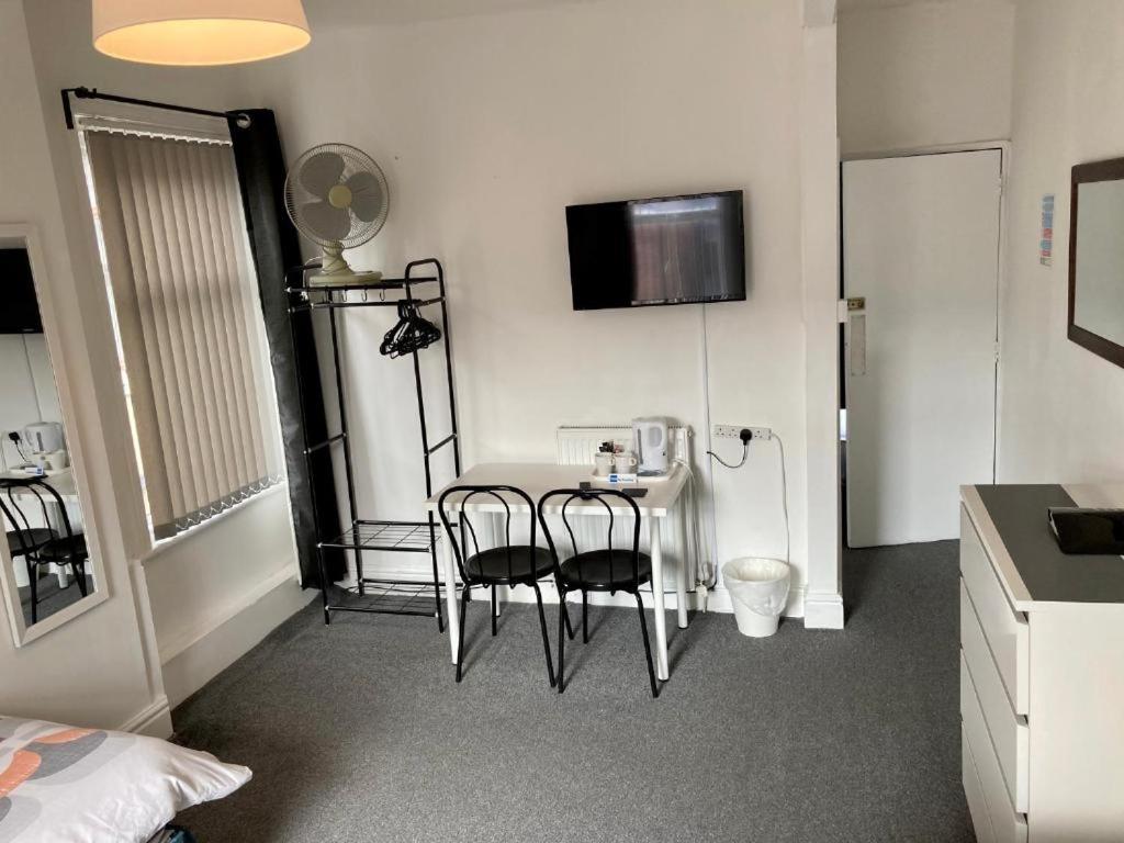 The Hotel And Bar Blackpool - Resim 38