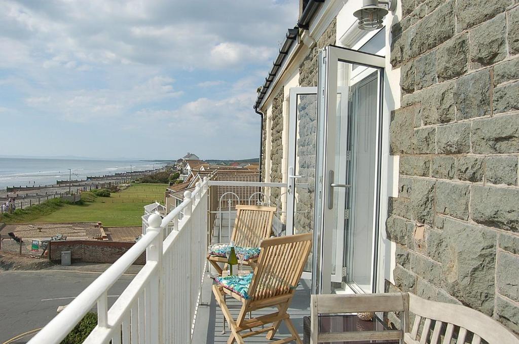 Driftwood Designer Apartment, Tywyn Updated 2024 Prices