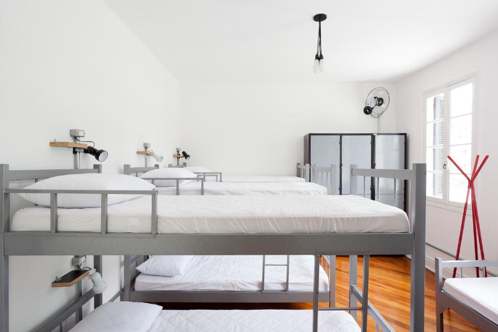  WE Hostel Design