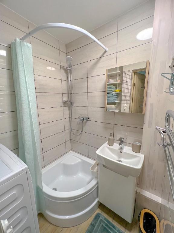 Ένα μπάνιο στο Jaukūs, erdvūs, šilti apartamentai