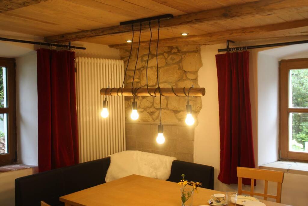 Voodi või voodid majutusasutuse Charmantes Bauernhaus-Cottage toas