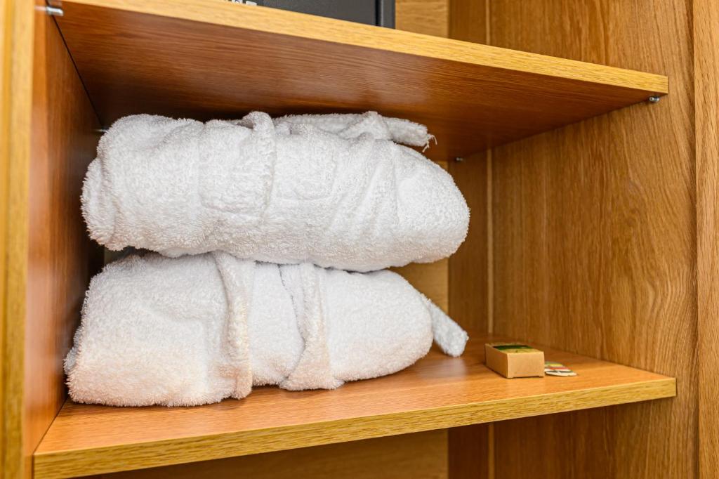 Hotel DUKAT - Habitación Doble Superior Con Paquete De Pascua