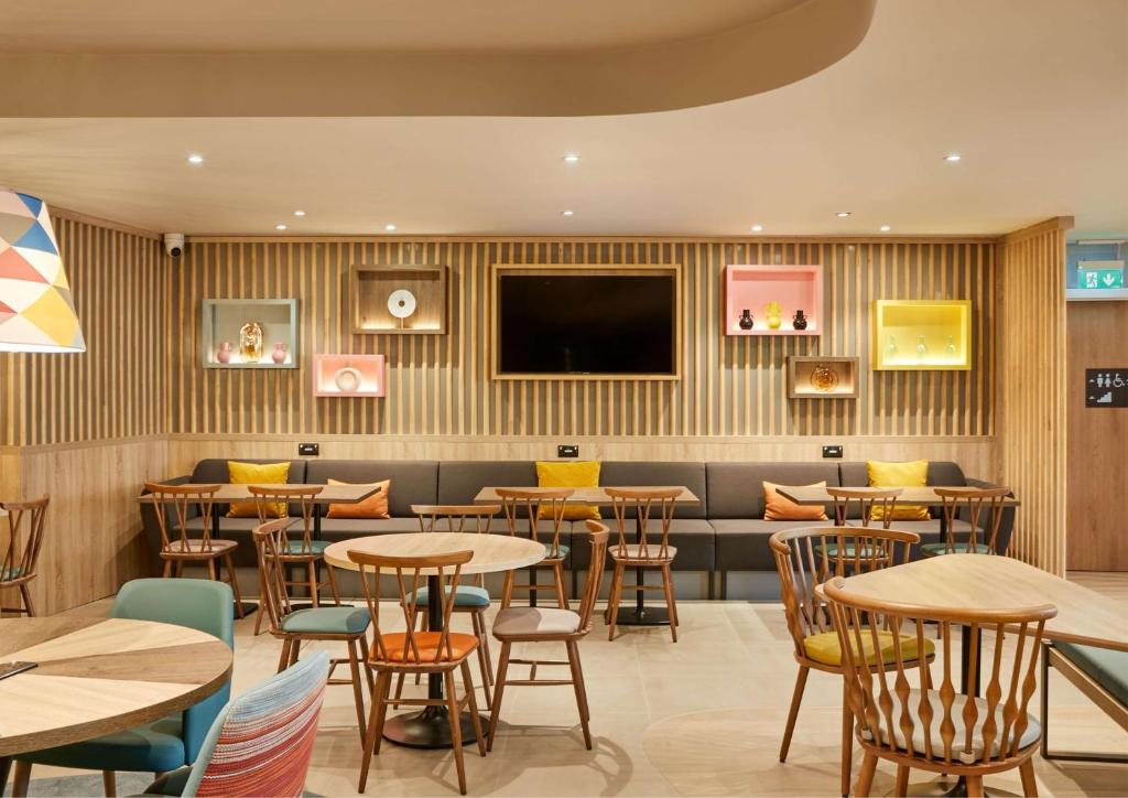 Hampton By Hilton Dublin City Centre - Resim 23