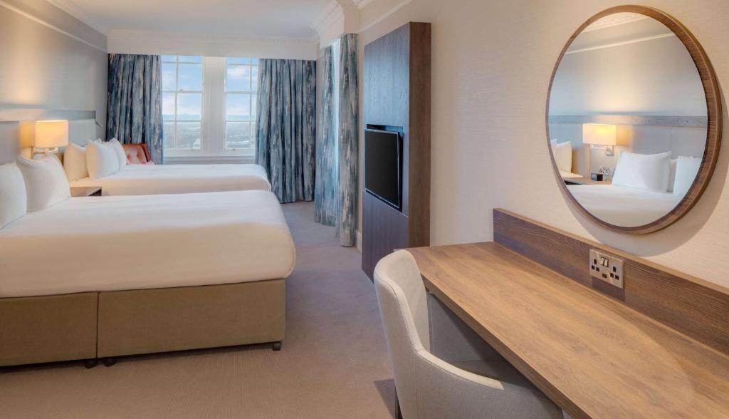 Hilton Edinburgh Carlton - Double Room With Two Double Beds
