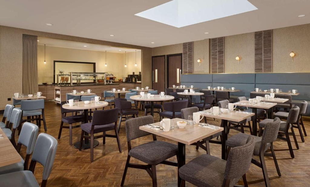 Restaurace v ubytování Doubletree By Hilton Hull